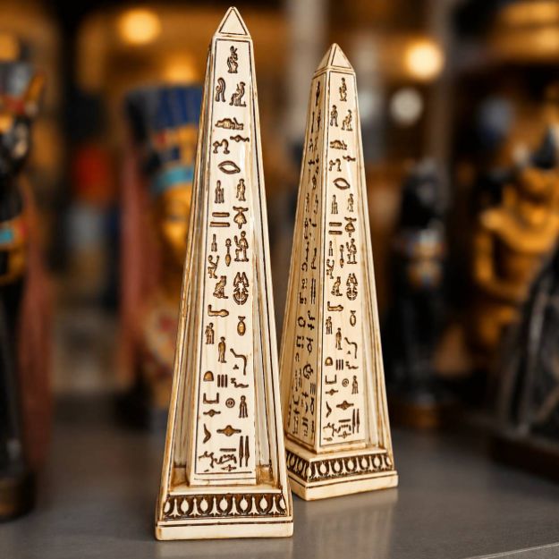 Picture of Pharaonic obelisk