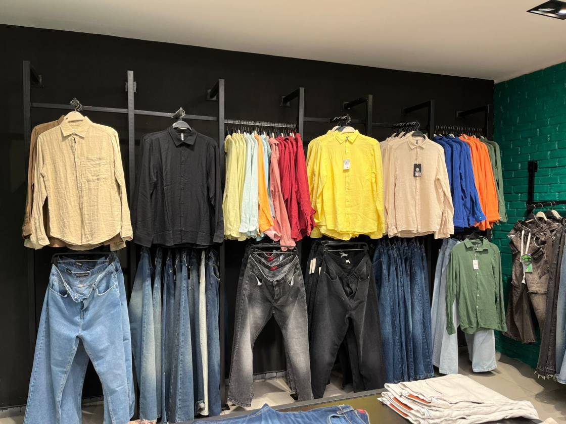 Picture for category Casual